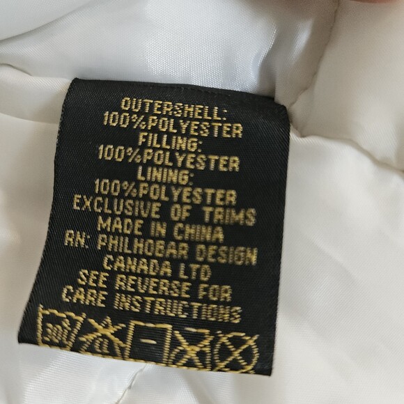 White Winter Vest **See photos for measurements** Large -XL - Picture 9 of 12